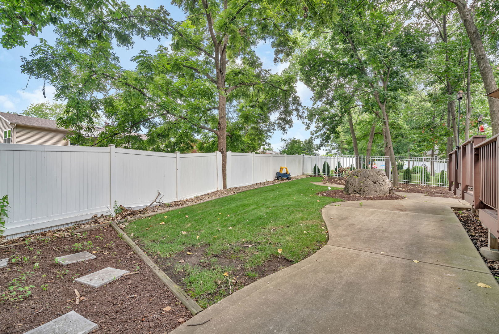 745 Feather Sound Drive Bolingbrook, IL 60440 - Photo 36 of 38 a view of a back yard