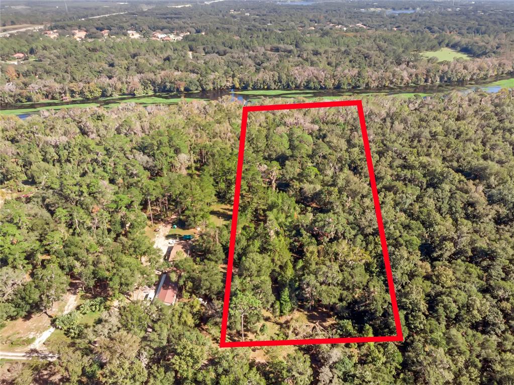 a view of a outdoor space