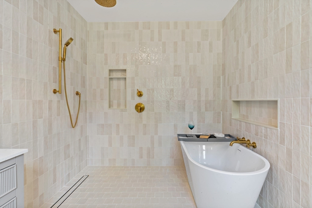 22 BUCKLIN Drive Rehoboth, MA 02769 - Photo 22 of 38