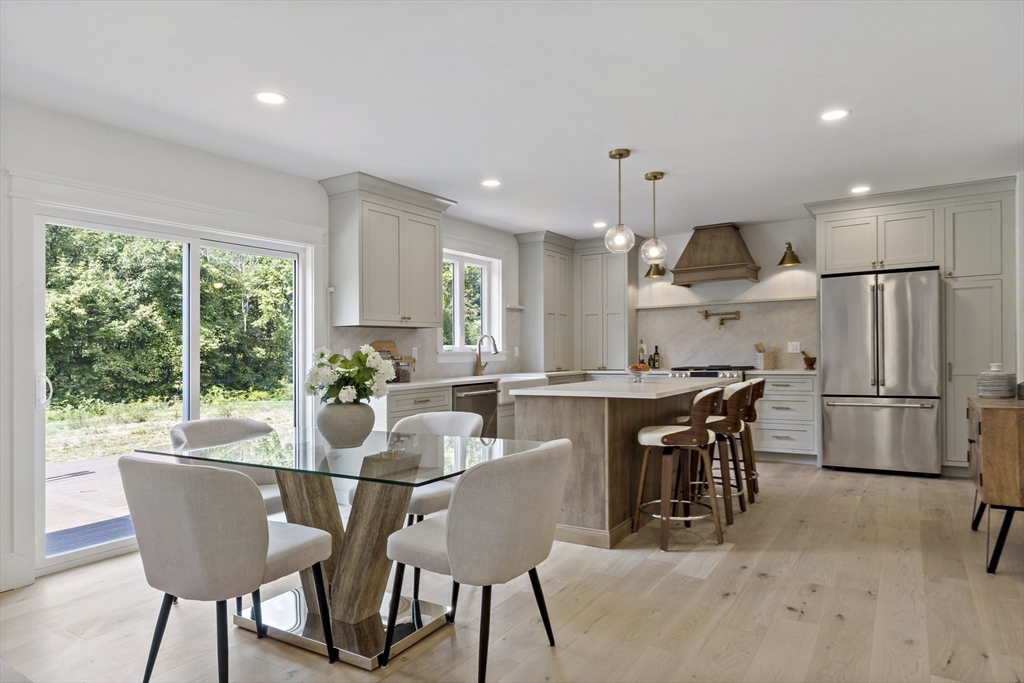 22 BUCKLIN Drive Rehoboth, MA 02769 - Photo 10 of 38