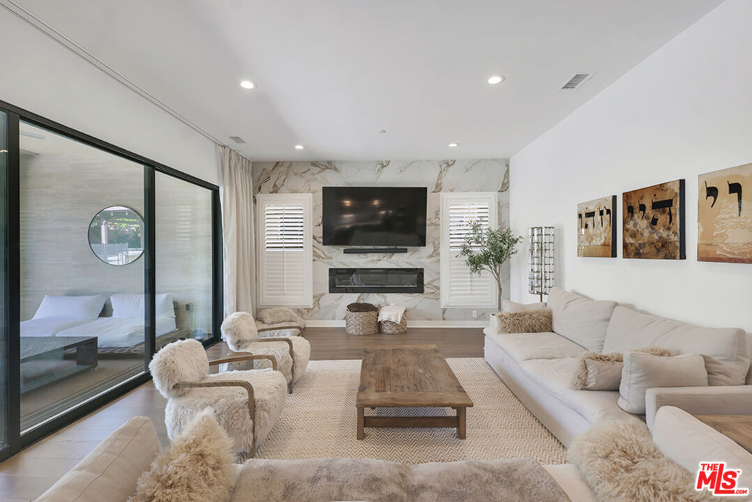 20559 West Wood Rose Court Porter Ranch, CA 91326 - Photo 10 of 57