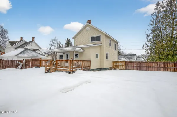 $249,900 | 25 Pearl Street, Victory, NY 12871