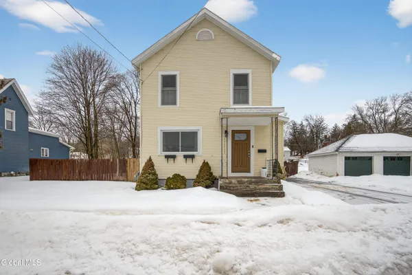 $249,900 | 25 Pearl Street, Victory, NY 12871
