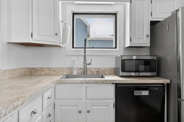 $249,900 | 25 Pearl Street, Victory, NY 12871