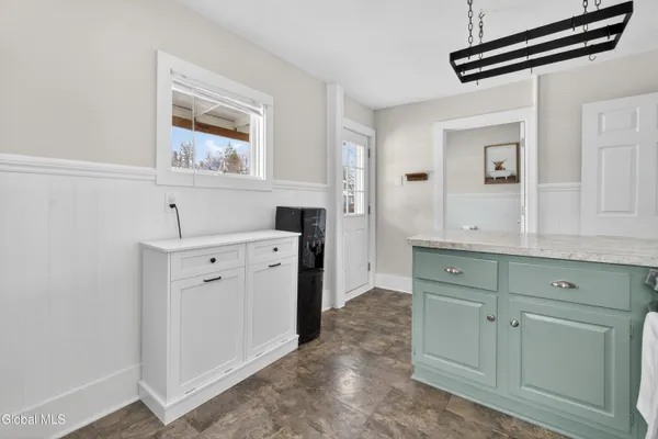 $249,900 | 25 Pearl Street, Victory, NY 12871