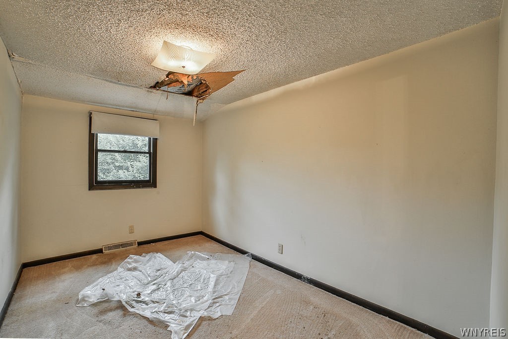 500 Hall Road Lancaster, NY 14059 - Photo 35 of 43 Apartment- Bedroom #3