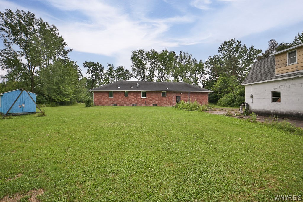 500 Hall Road Lancaster, NY 14059 - Photo 39 of 43 Back