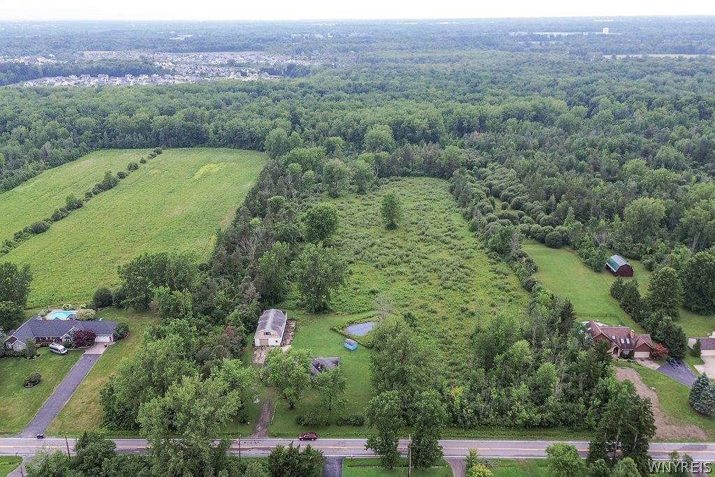 500 Hall Road Lancaster, NY 14059 - Photo 42 of 43