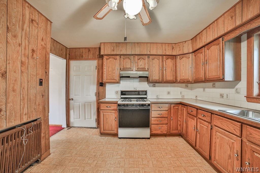 500 Hall Road Lancaster, NY 14059 - Photo 8 of 43 Kitchen