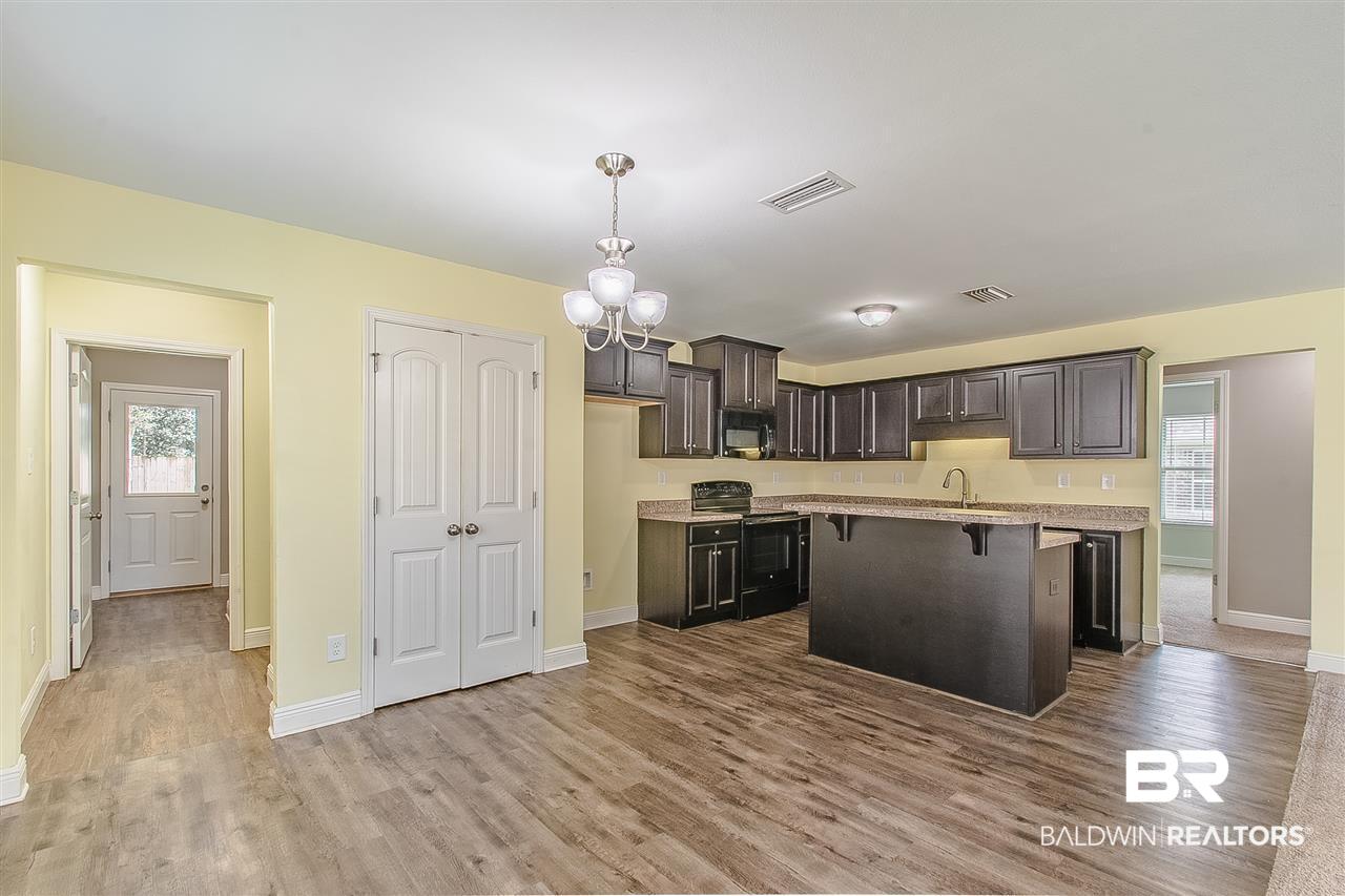 1366 Majesty Loop Foley, AL 36535 - Photo 11 of 34