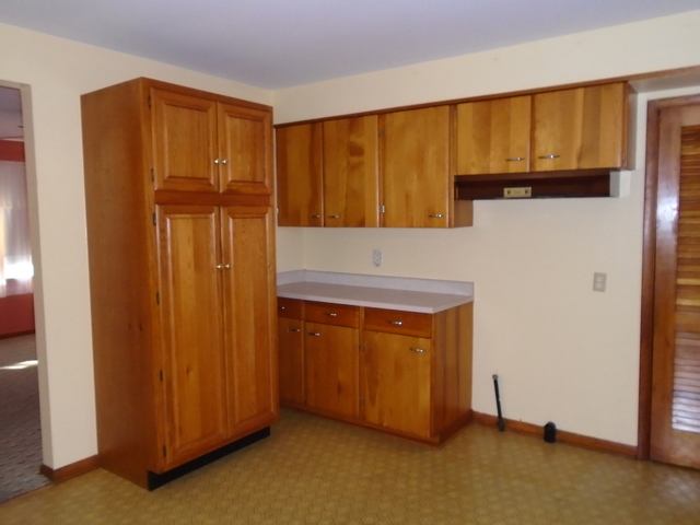 755 North 39th Road Triumph, IL 61371 - Photo 2 of 17