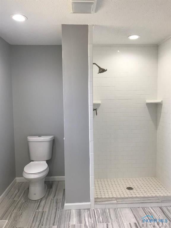 847 Bright Road Findlay, OH 45840 - Photo 1 of 8 Photo 19