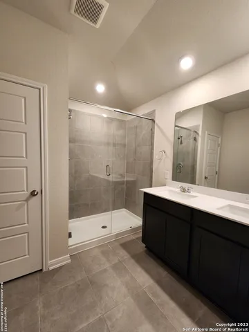 $2,195 | 1225 Ella Crossing, New Braunfels, TX 78130