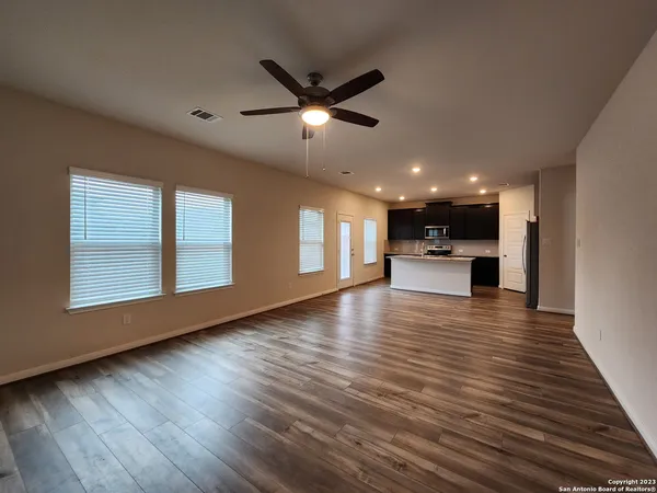 $2,195 | 1225 Ella Crossing, New Braunfels, TX 78130