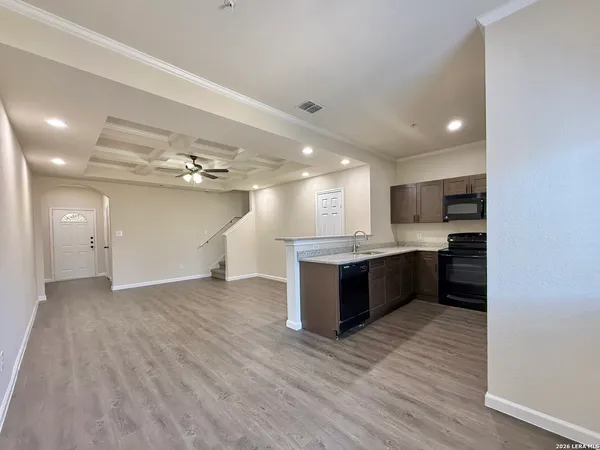 $1,375 | 4922 Stowers Boulevard, Unit 4, San Antonio, TX 78238