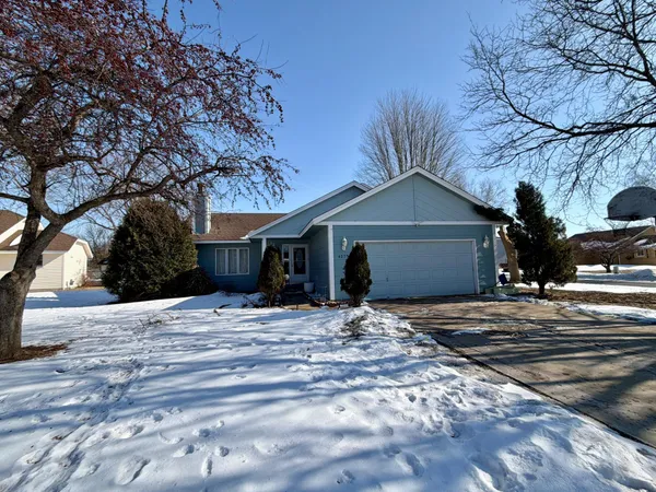 $302,000 | 4275 155th Court, Rosemount, MN 55068