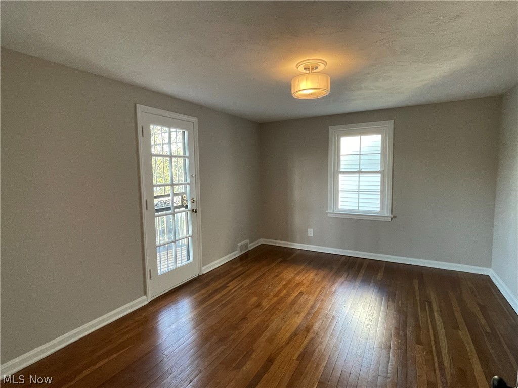 3877 Silsby Road Cleveland, OH 44118 - Photo 16 of 25 Gallery Image 16