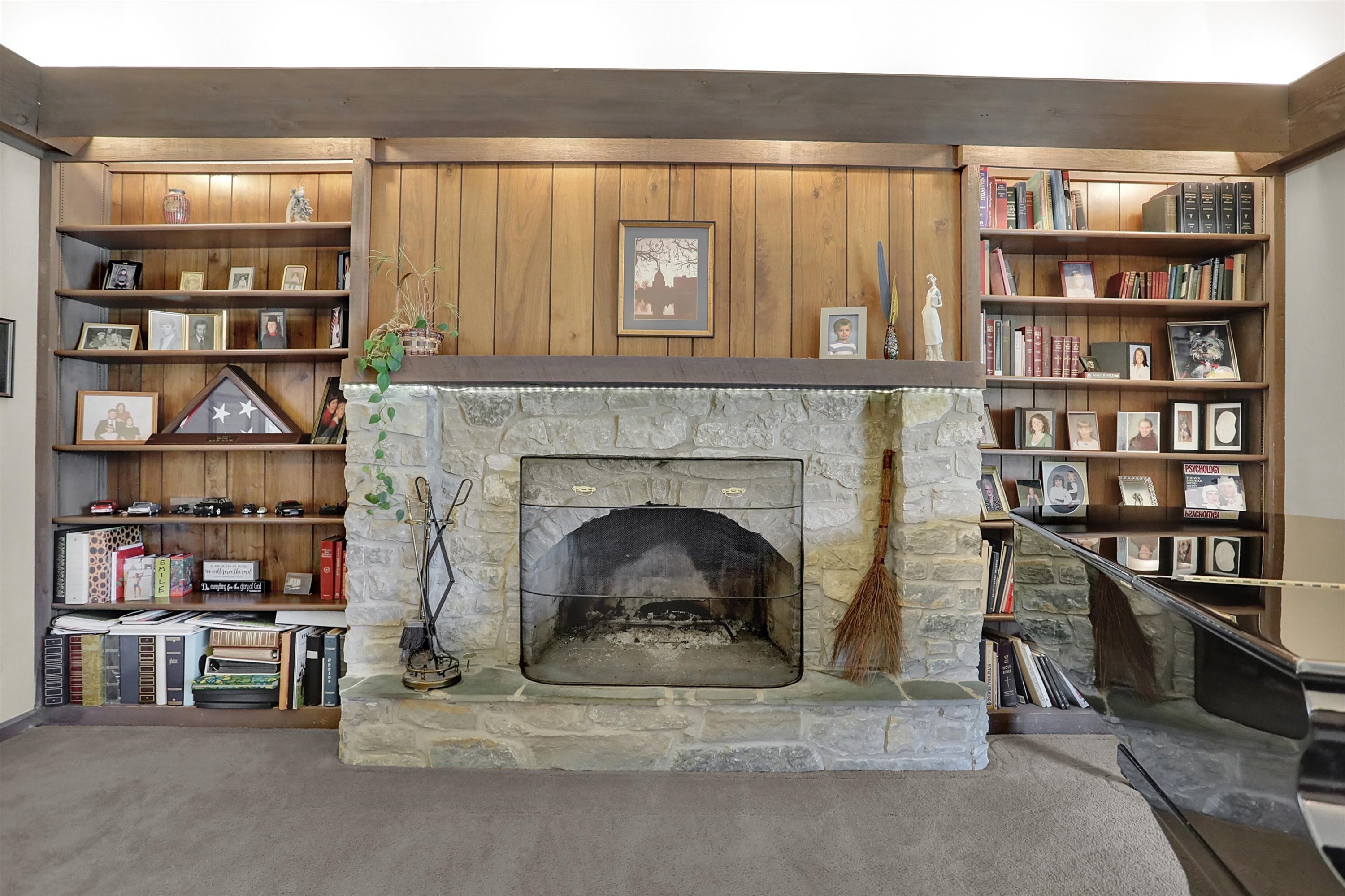 11818 Gray Road Carmel, IN 46033 - Photo 21 of 73 Gallery Image 21