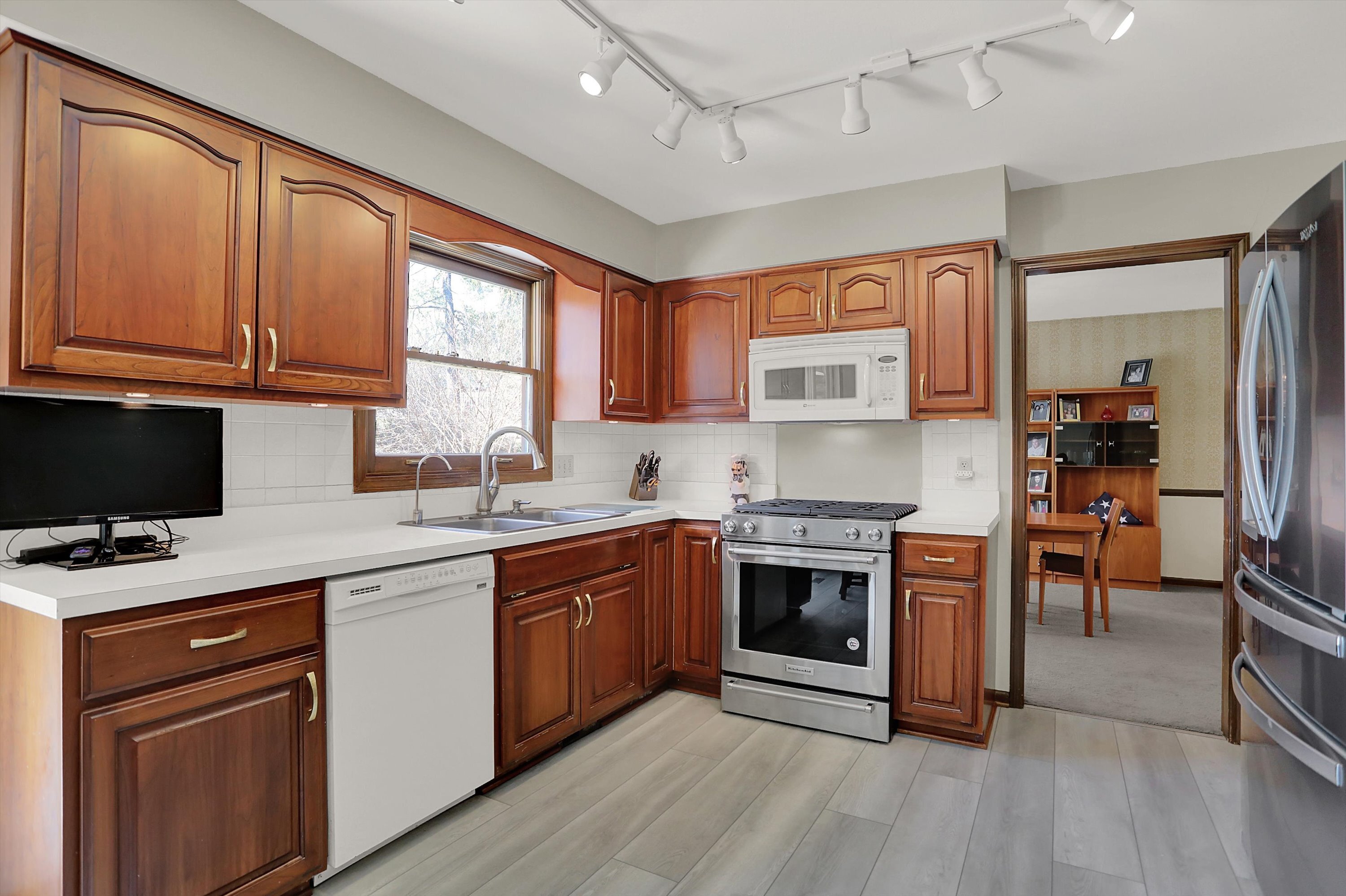 11818 Gray Road Carmel, IN 46033 - Photo 28 of 73 Gallery Image 28