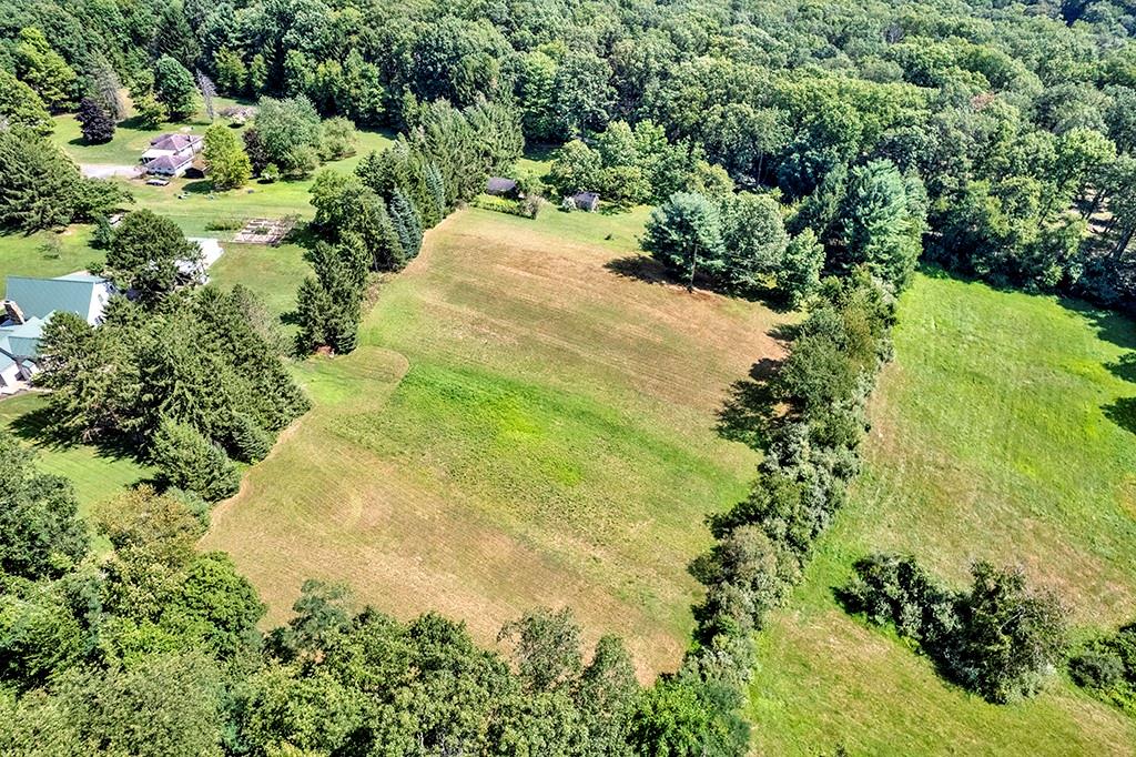 114 Forelle Lane Ligonier, PA 15658 - Photo 5 of 43 a view of a garden with a flower plants