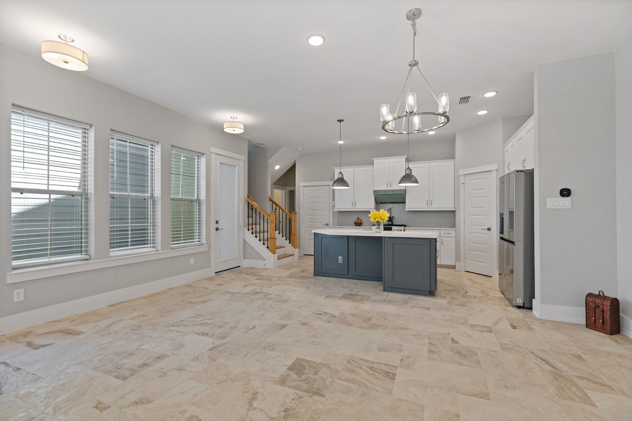 2039 Jadeite Trace Houston, TX 77077 - Photo 10 of 50