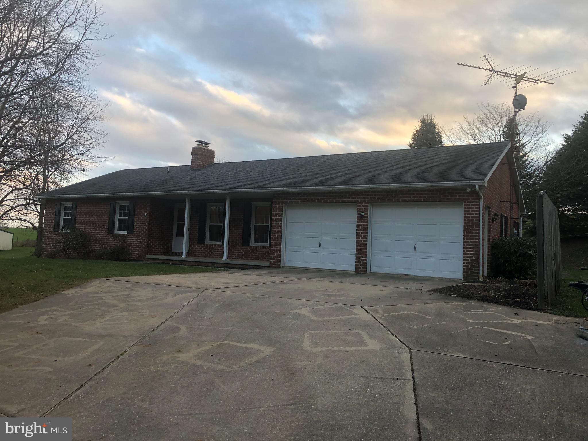 2556 Cramer Road Brogue, PA 17309 - Photo 3 of 34