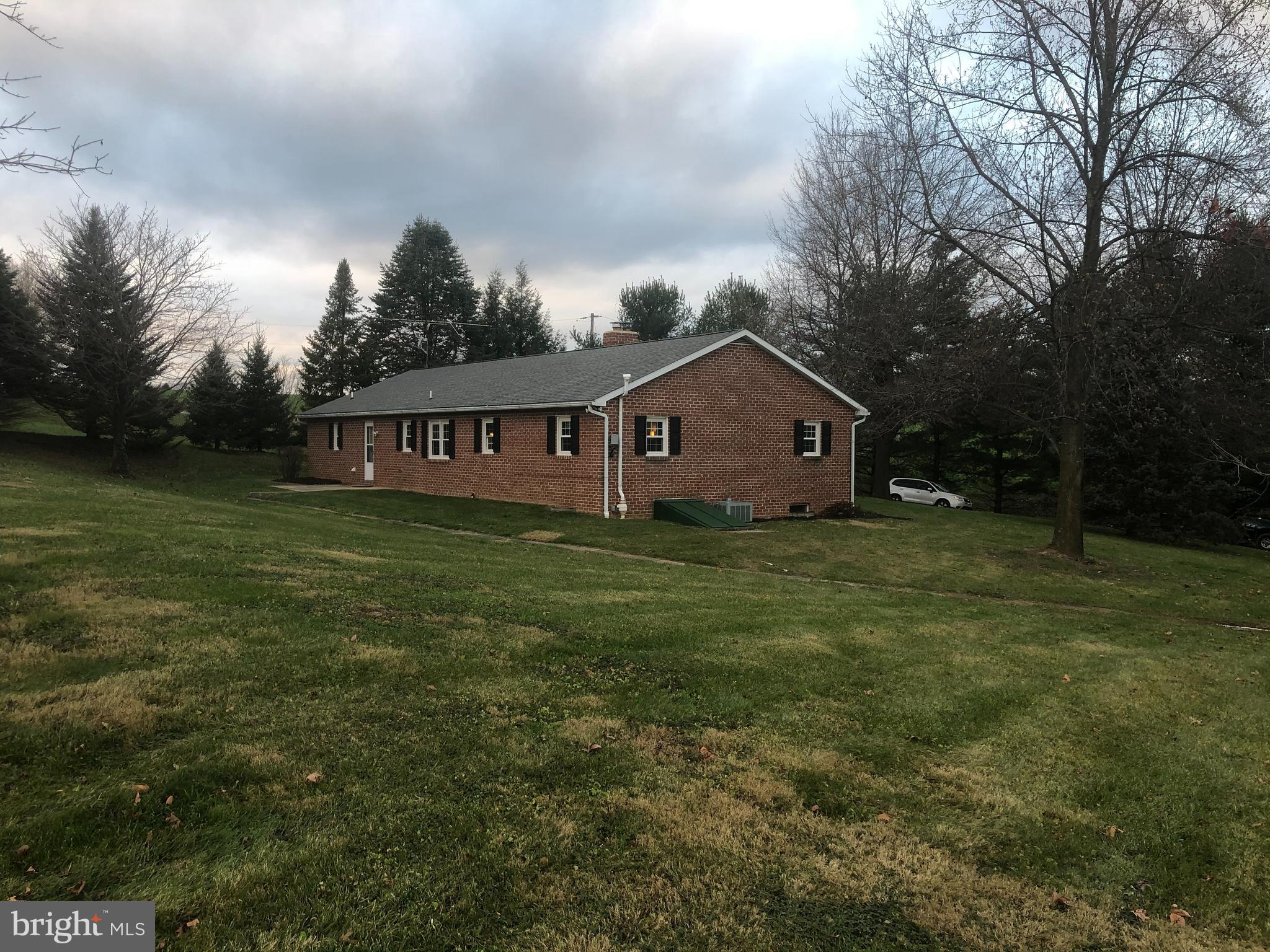 2556 Cramer Road Brogue, PA 17309 - Photo 4 of 34