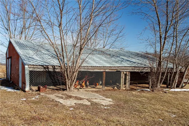 $469,900 | 68 Highway 131, Holden, MO 64040