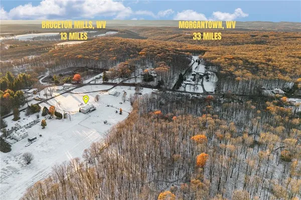 a view of the terrace space