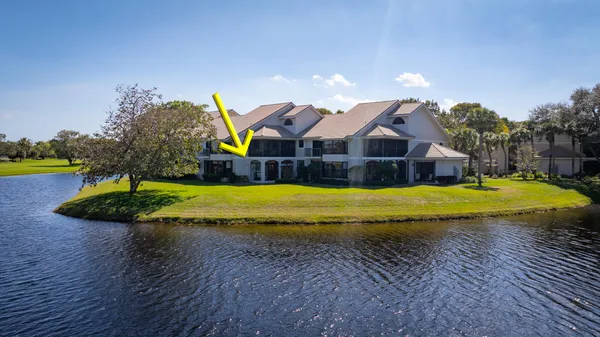 $850,000 | 3881 Back Bay Drive, Unit 118, Jupiter, FL 33477