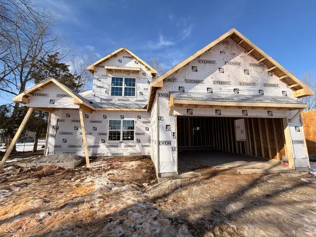 $389,900 | 472 Mill Spring Drive, Coatesville, IN 46121