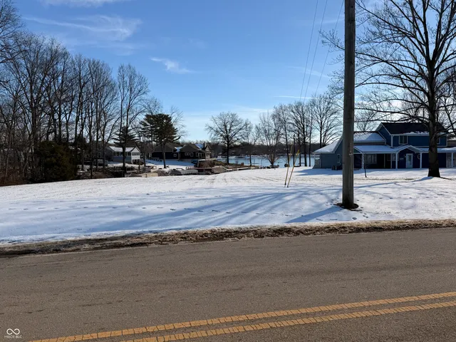 $389,900 | 472 Mill Spring Drive, Coatesville, IN 46121