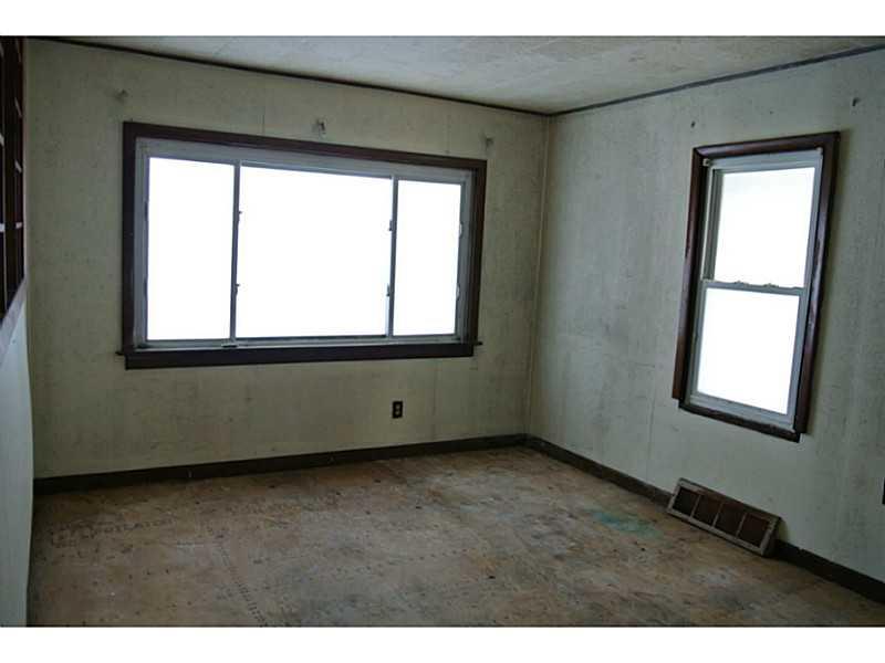 Living Room. 