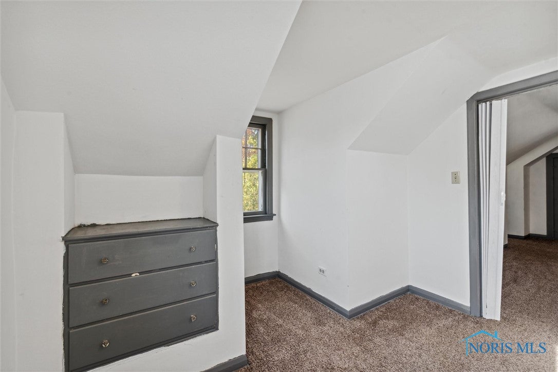 3816 Bellevue Road Toledo, OH 43613 - Photo 29 of 39 Gallery Image 29