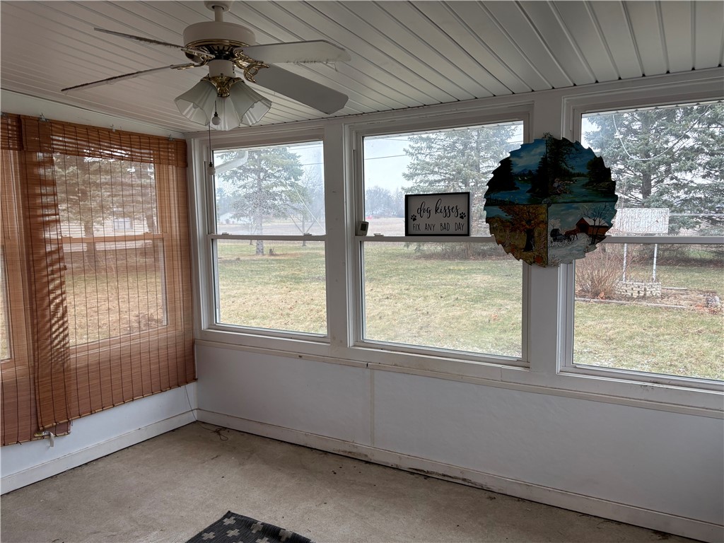 914 Sprague Road Hoopeston, IL 60942 - Photo 7 of 19