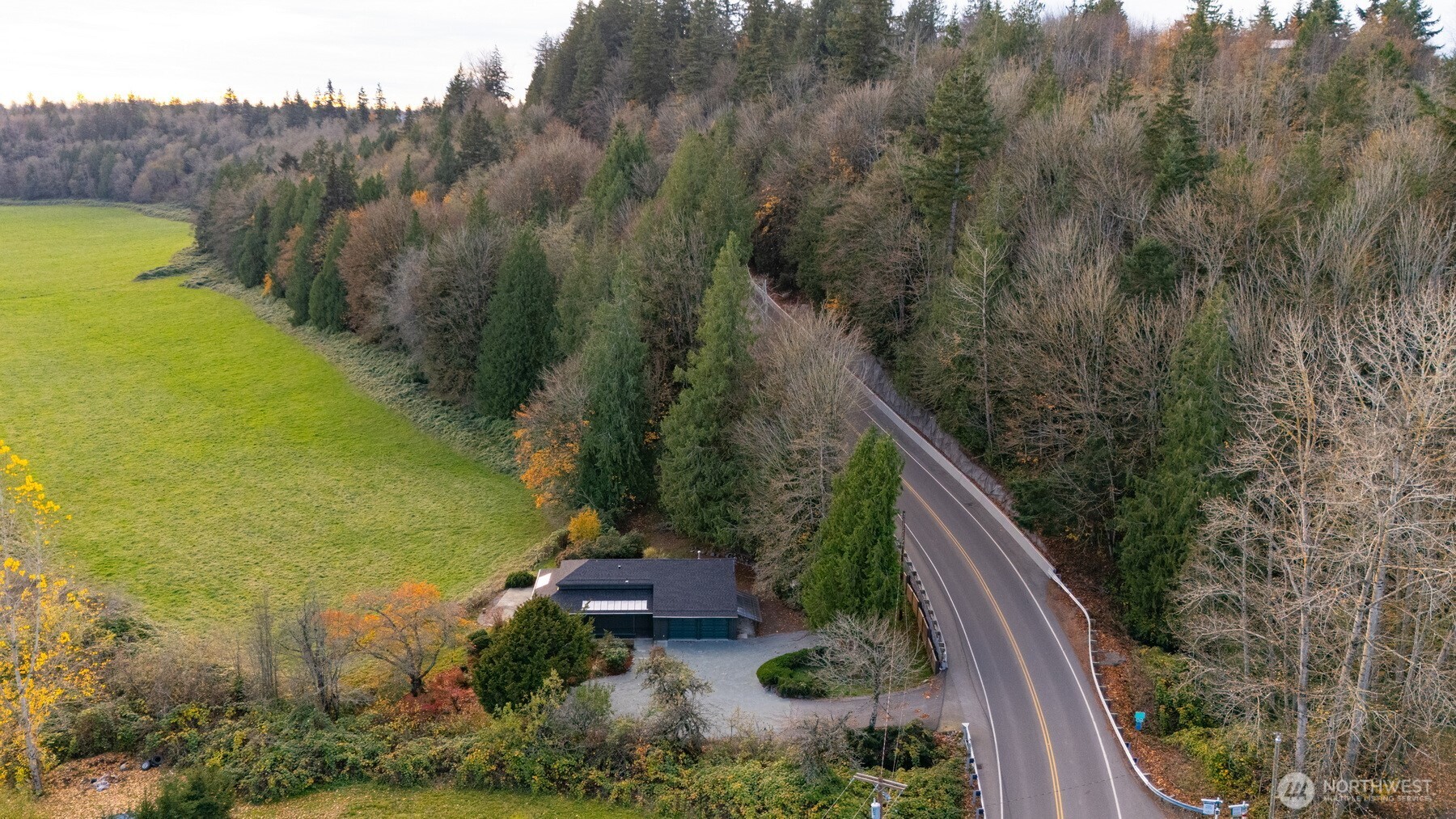 18928 Bow Hill Road Burlington, WA 98233 - Photo 2 of 39