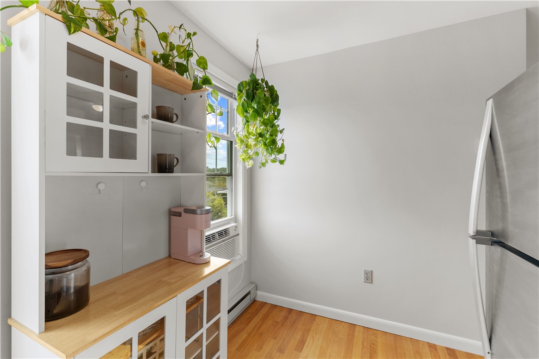 96 Gano Street, Unit 7 Providence, RI 02906 - Photo 2 of 24
