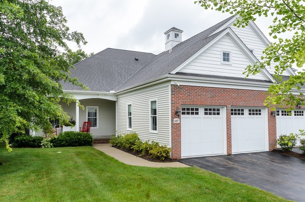 117 Grey Birch Road, Unit 117 Norfolk, MA 02056 - Photo 1 of 30 Gallery Image 1