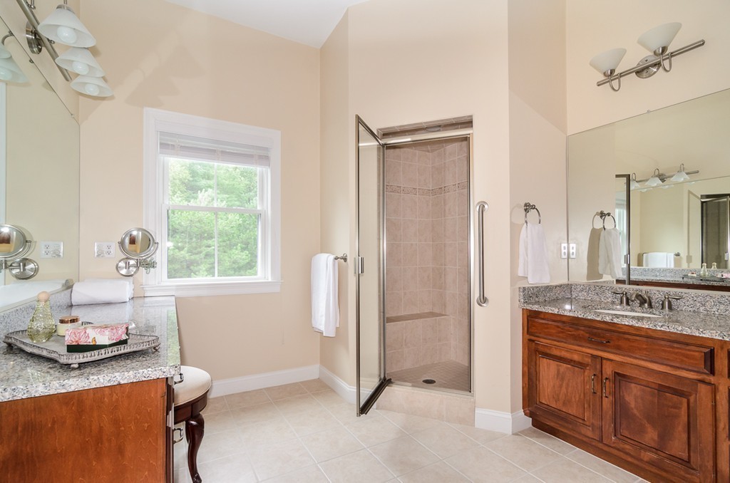 117 Grey Birch Road, Unit 117 Norfolk, MA 02056 - Photo 13 of 30 Gallery Image 13