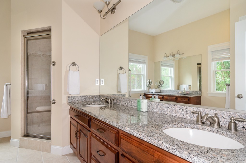 117 Grey Birch Road, Unit 117 Norfolk, MA 02056 - Photo 14 of 30 Gallery Image 14