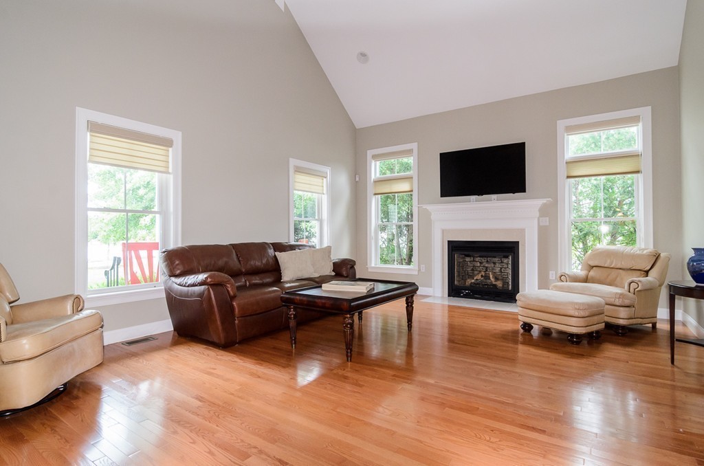 117 Grey Birch Road, Unit 117 Norfolk, MA 02056 - Photo 9 of 30 Gallery Image 9