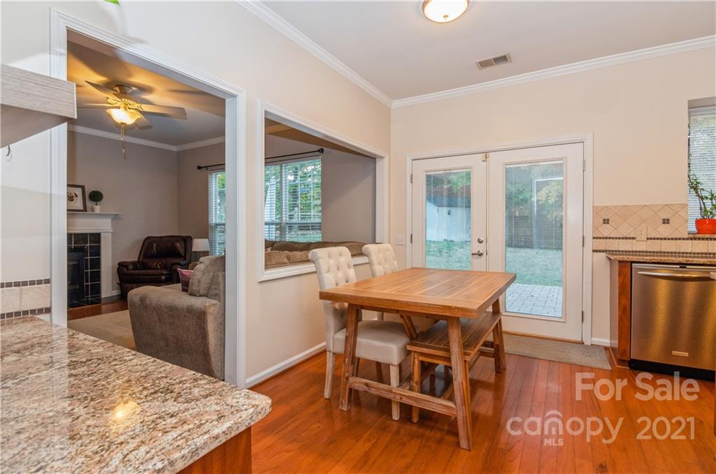 640 Clearbrook Road Matthews, NC 28105 - Photo 16 of 38 Gallery Image 16