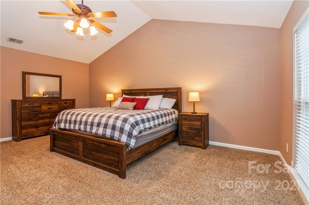 640 Clearbrook Road Matthews, NC 28105 - Photo 20 of 38 Gallery Image 20