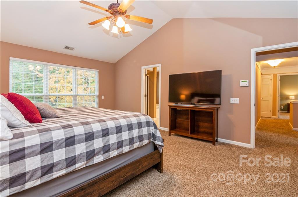 640 Clearbrook Road Matthews, NC 28105 - Photo 21 of 38 Gallery Image 21