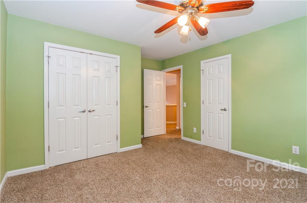 640 Clearbrook Road Matthews, NC 28105 - Photo 30 of 38 Gallery Image 30