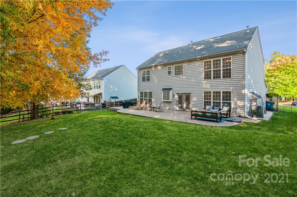 640 Clearbrook Road Matthews, NC 28105 - Photo 35 of 38 Gallery Image 35