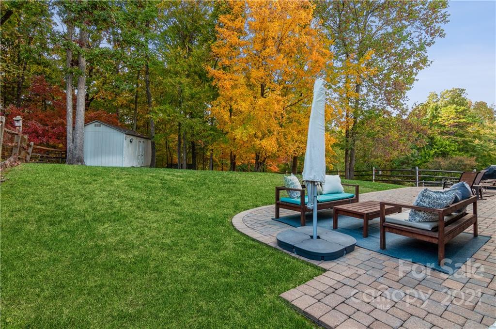 640 Clearbrook Road Matthews, NC 28105 - Photo 36 of 38 Gallery Image 36