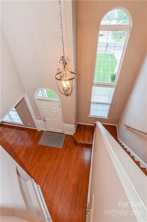 640 Clearbrook Road Matthews, NC 28105 - Photo 5 of 38 Gallery Image 5