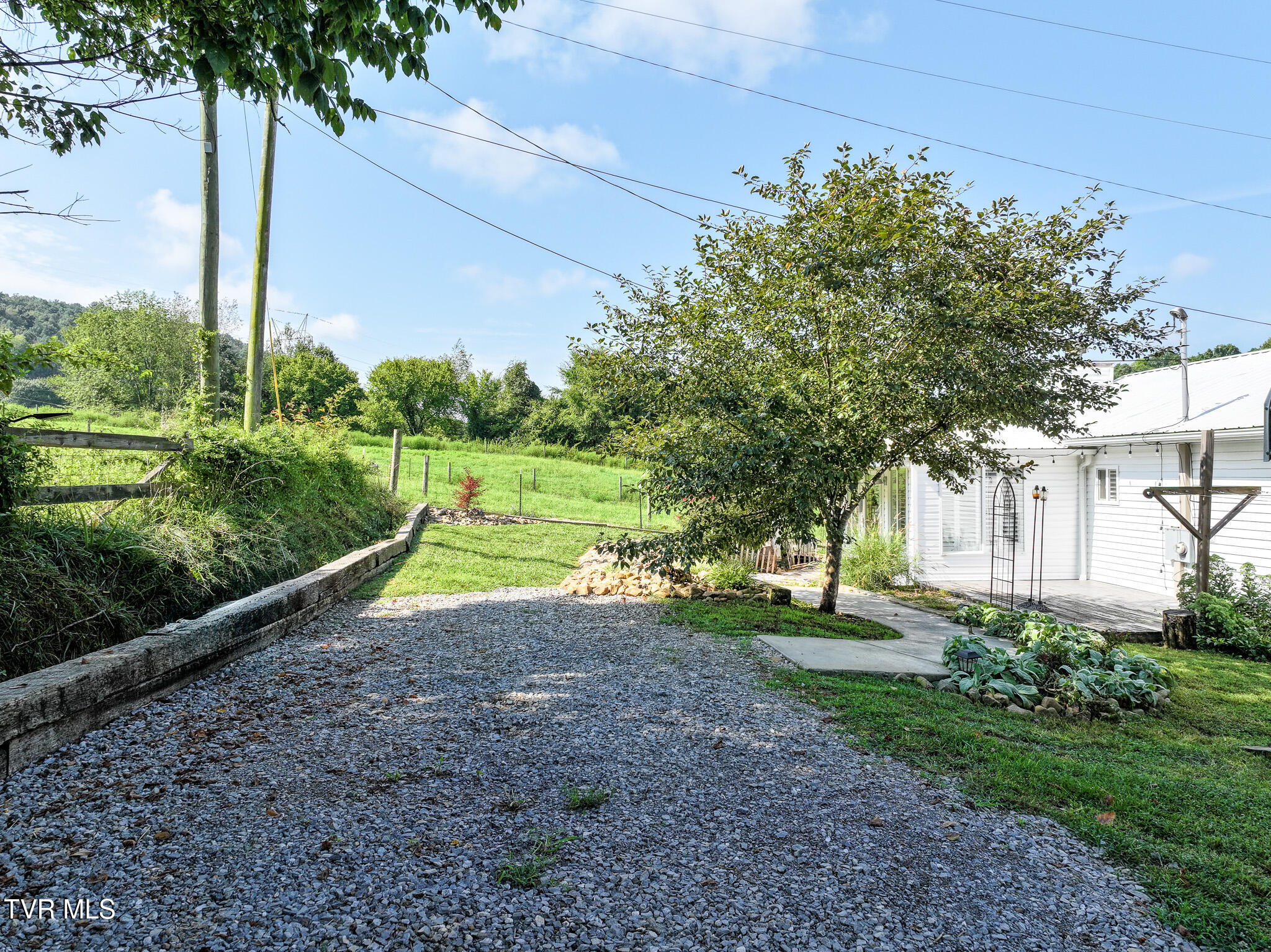 2074 West Pines Road Afton, TN 37616 - Photo 27 of 52 27