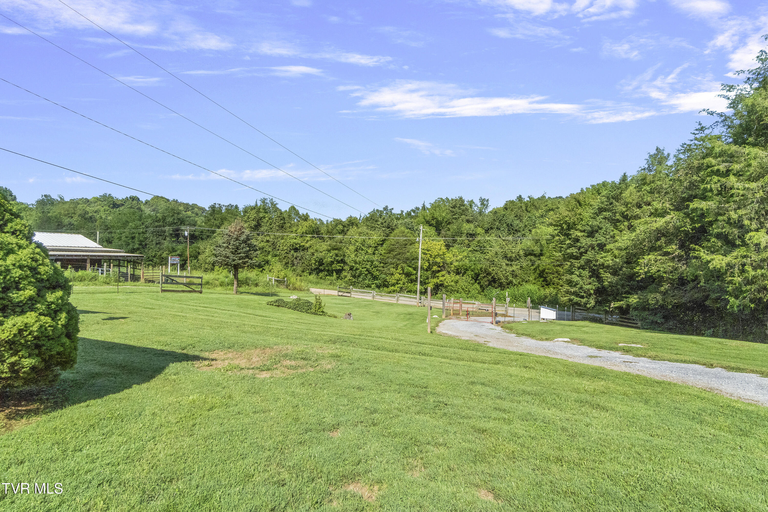 2074 West Pines Road Afton, TN 37616 - Photo 35 of 52 35